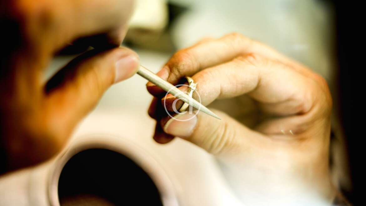 Progettazione e lavorazione del gioiello